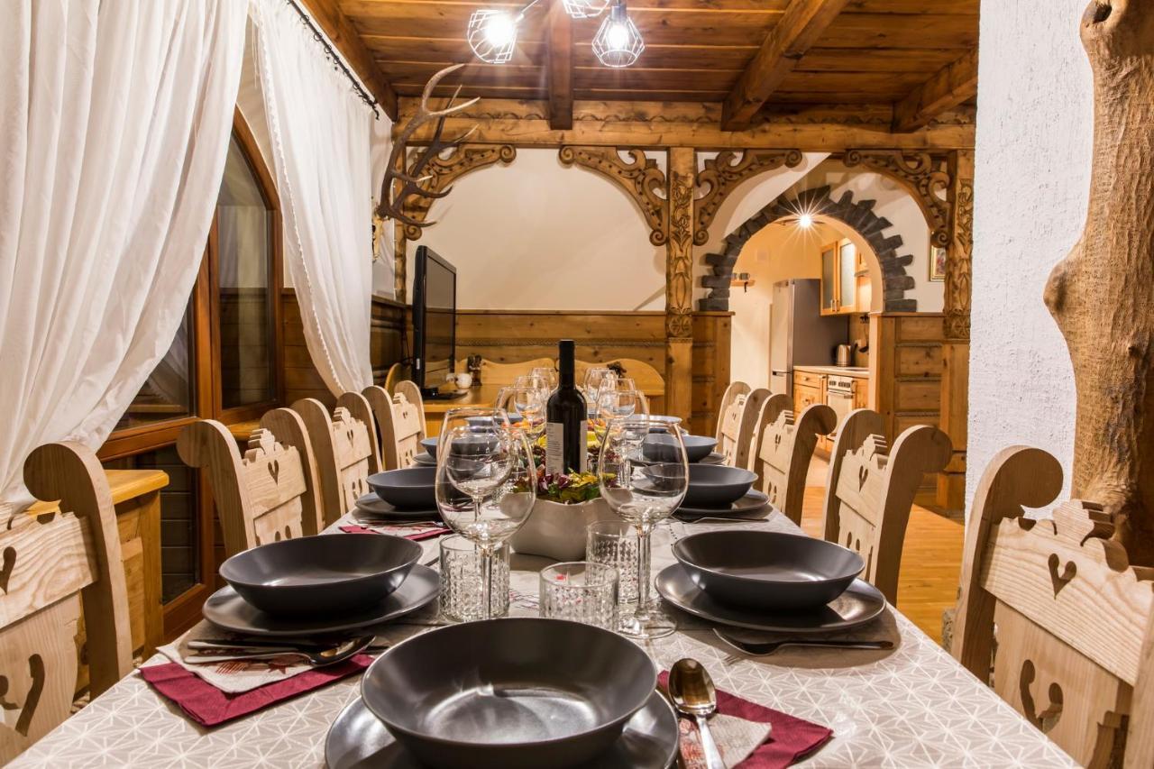Bajkowy & Dwupoziomowy Krzesany Apartamento