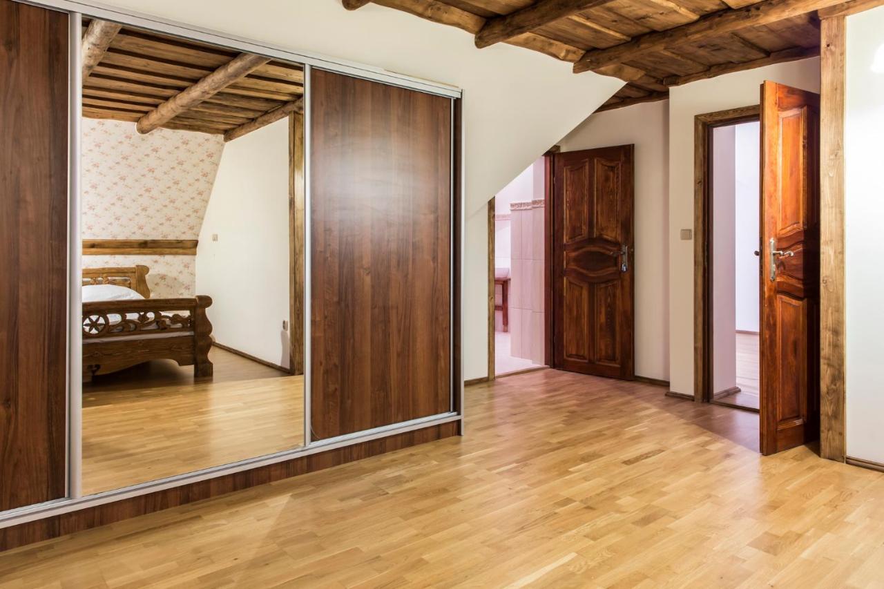 Apartamento Bajkowy & Dwupoziomowy Krzesany